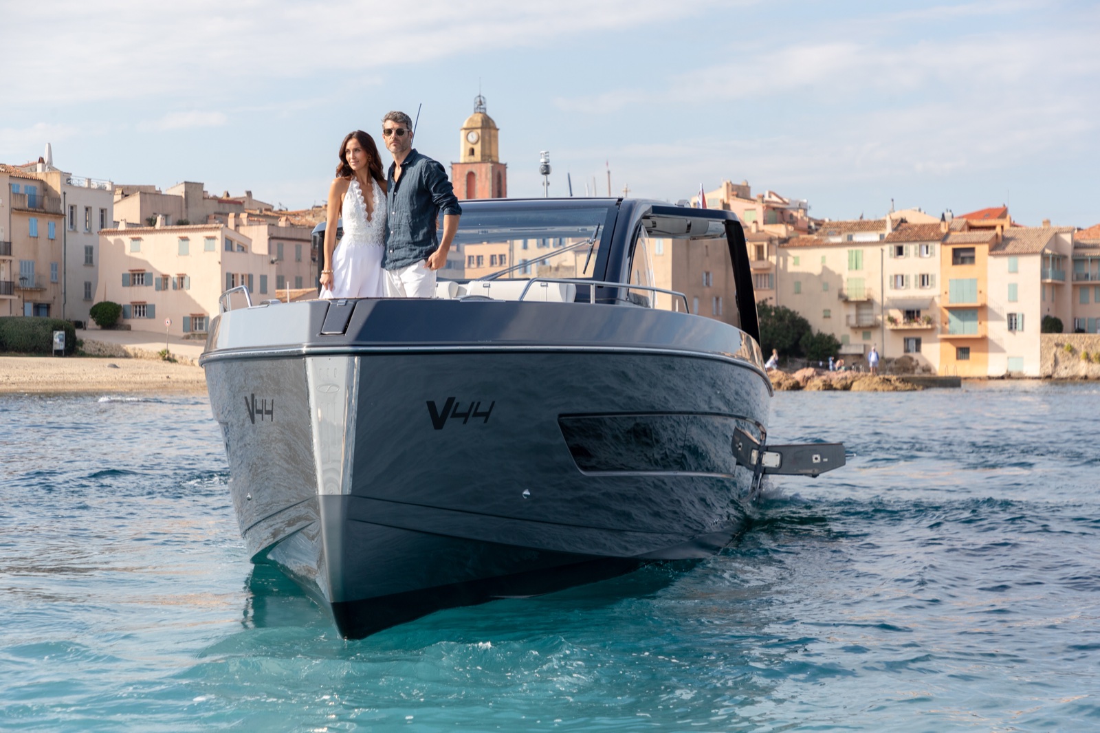 Schaefer Yachts retorna à Riviera Francesa com V34, 380 e V44